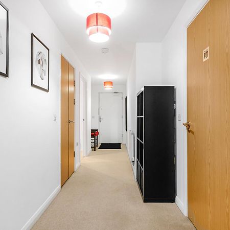 Pass The Keys Modern Tottenham Hale Apartment Perfect For Leisure 런던 외부 사진