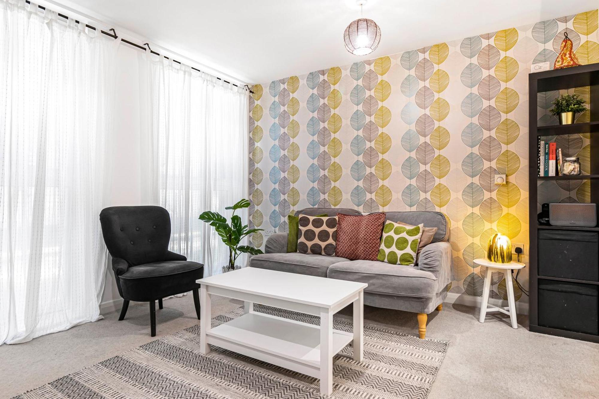 Pass The Keys Modern Tottenham Hale Apartment Perfect For Leisure 런던 외부 사진