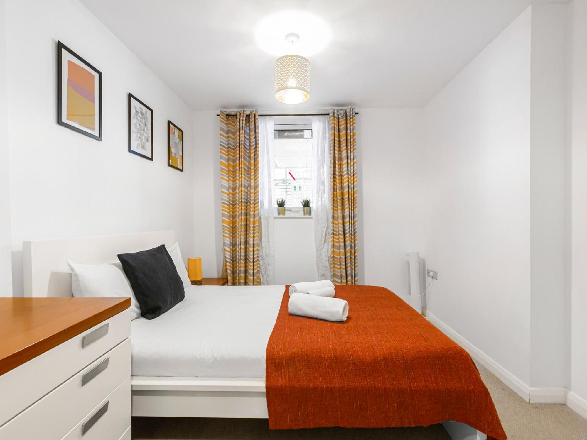 Pass The Keys Modern Tottenham Hale Apartment Perfect For Leisure 런던 외부 사진
