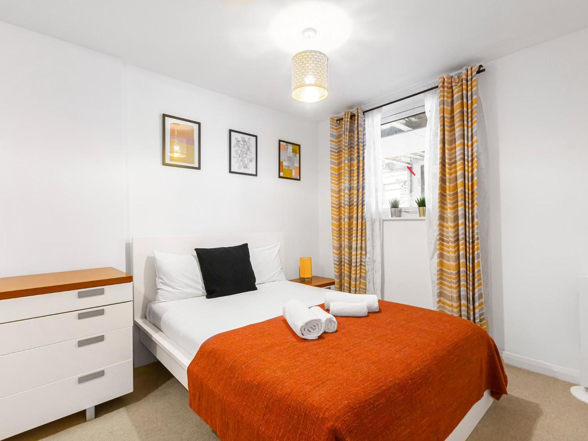 Pass The Keys Modern Tottenham Hale Apartment Perfect For Leisure 런던 외부 사진
